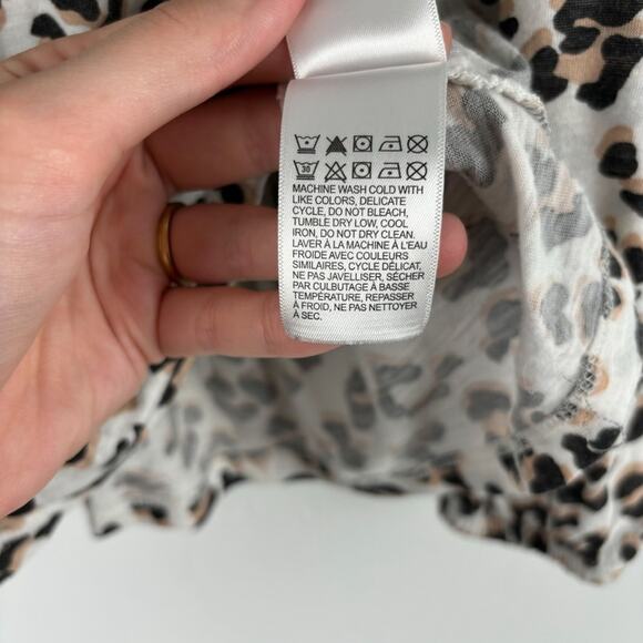 Lucky Brand Long Sleeve Leopard Print Top - Picture 9 of 9